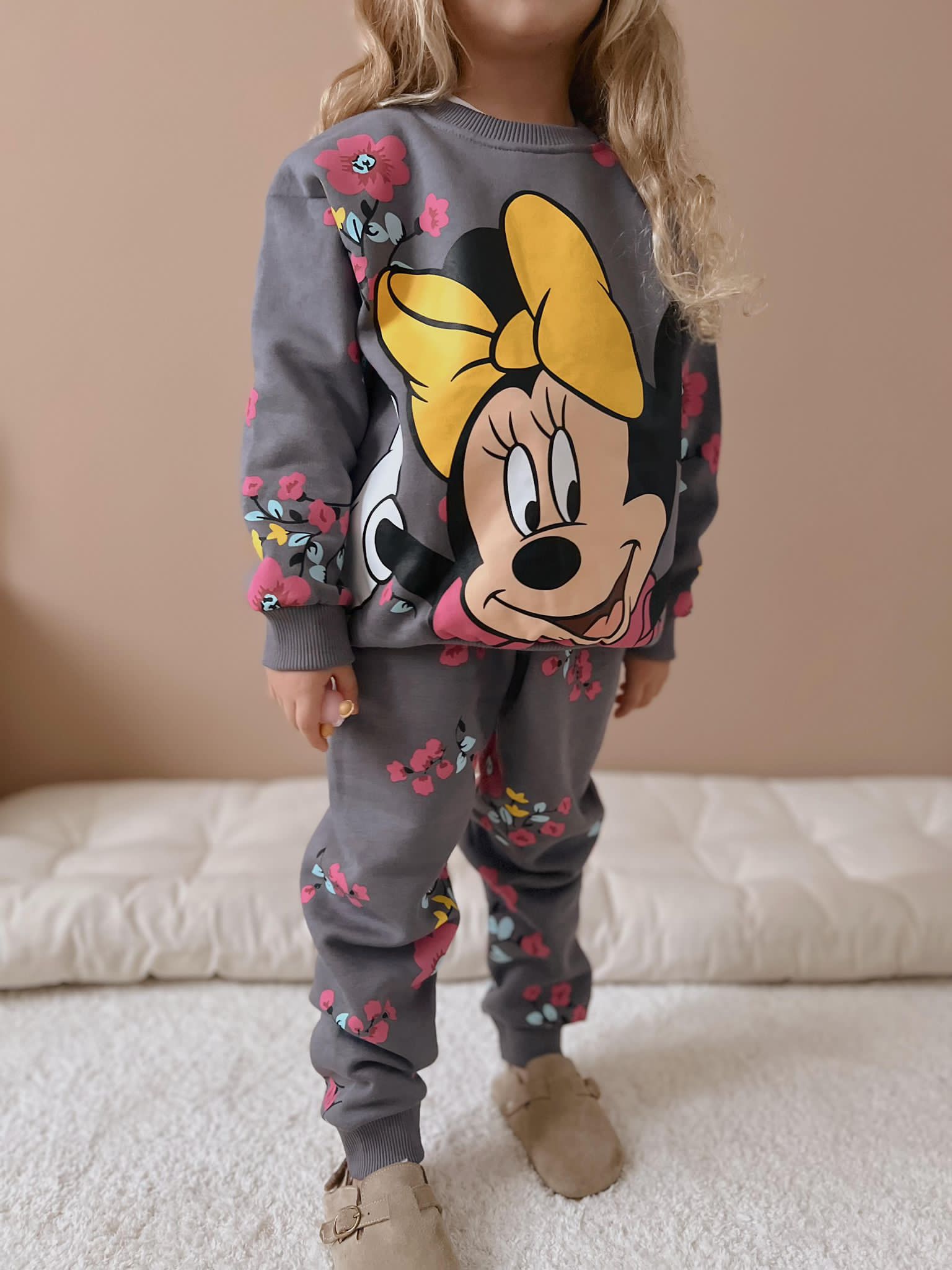 GRI MİNİE BASKILI İKİLİ TAKIM (ŞARDONLU)