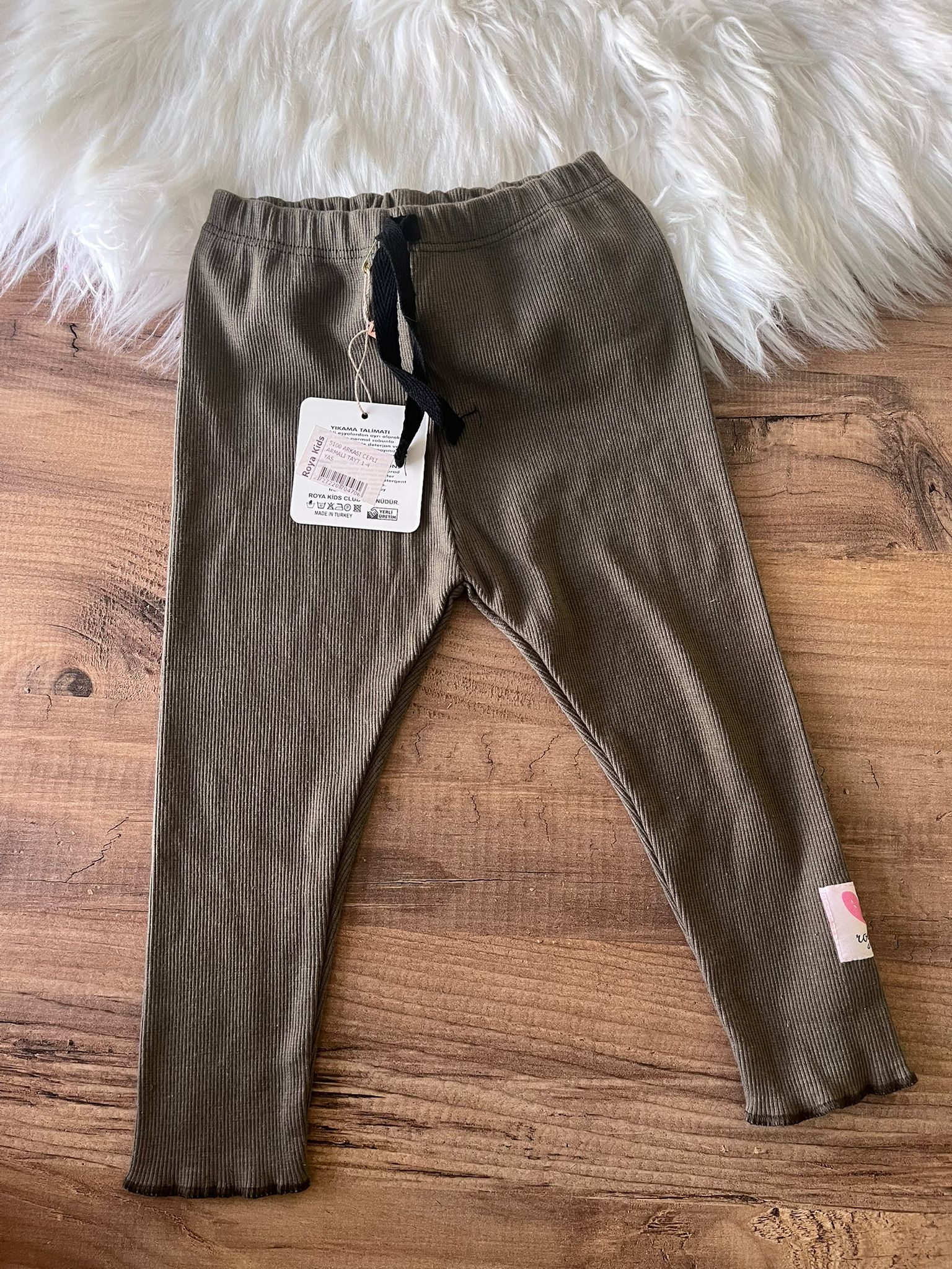 ASKER YEŞİLİ TAYT