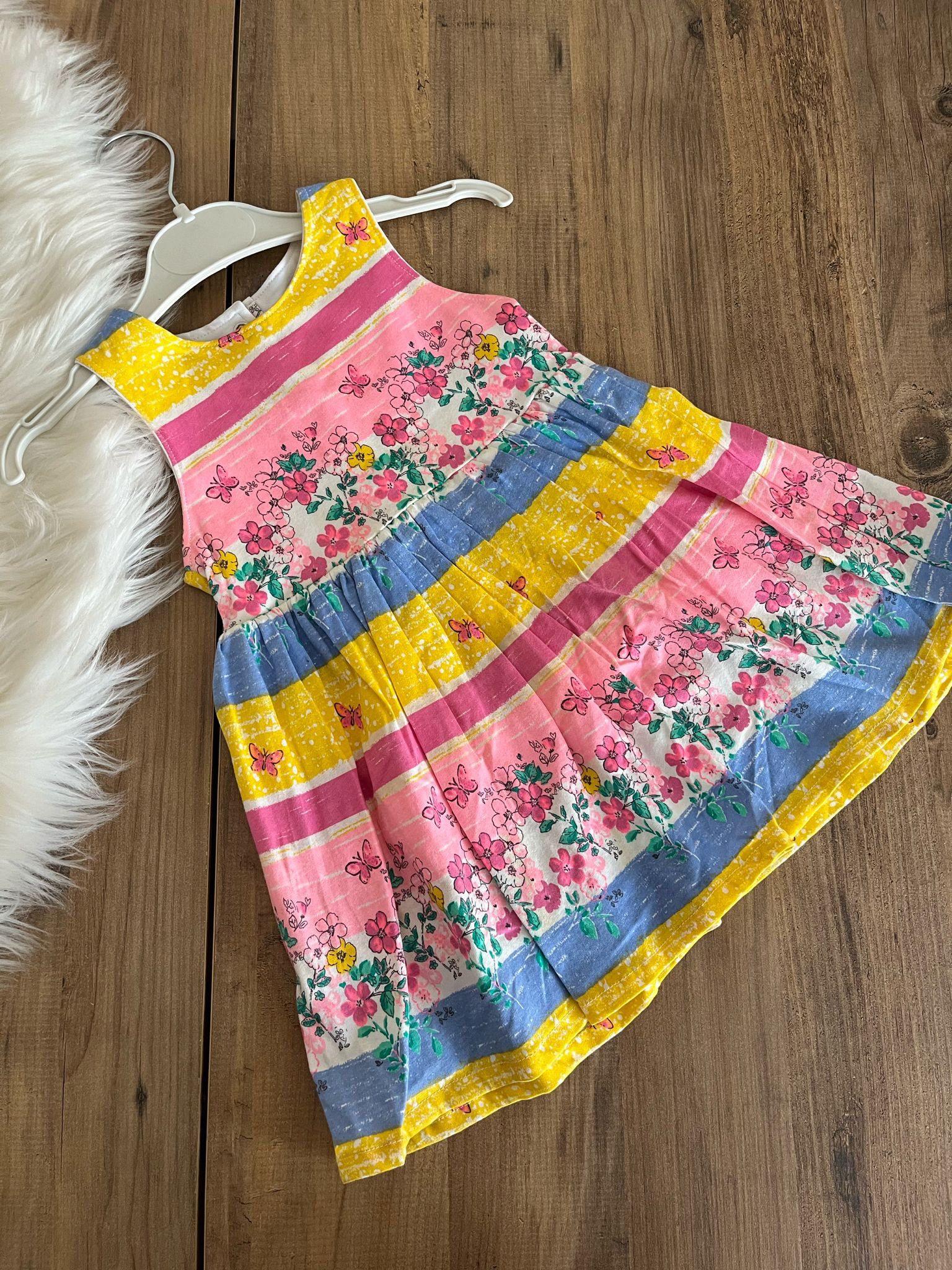 renkli yazlık elbise