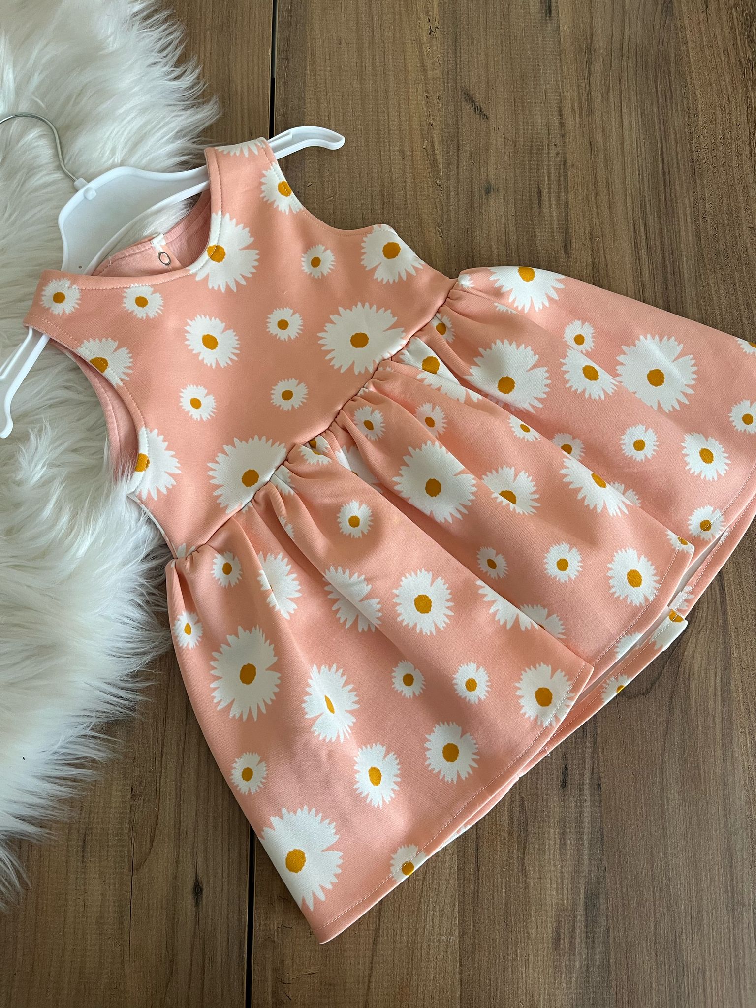 papatyalı kız elbise