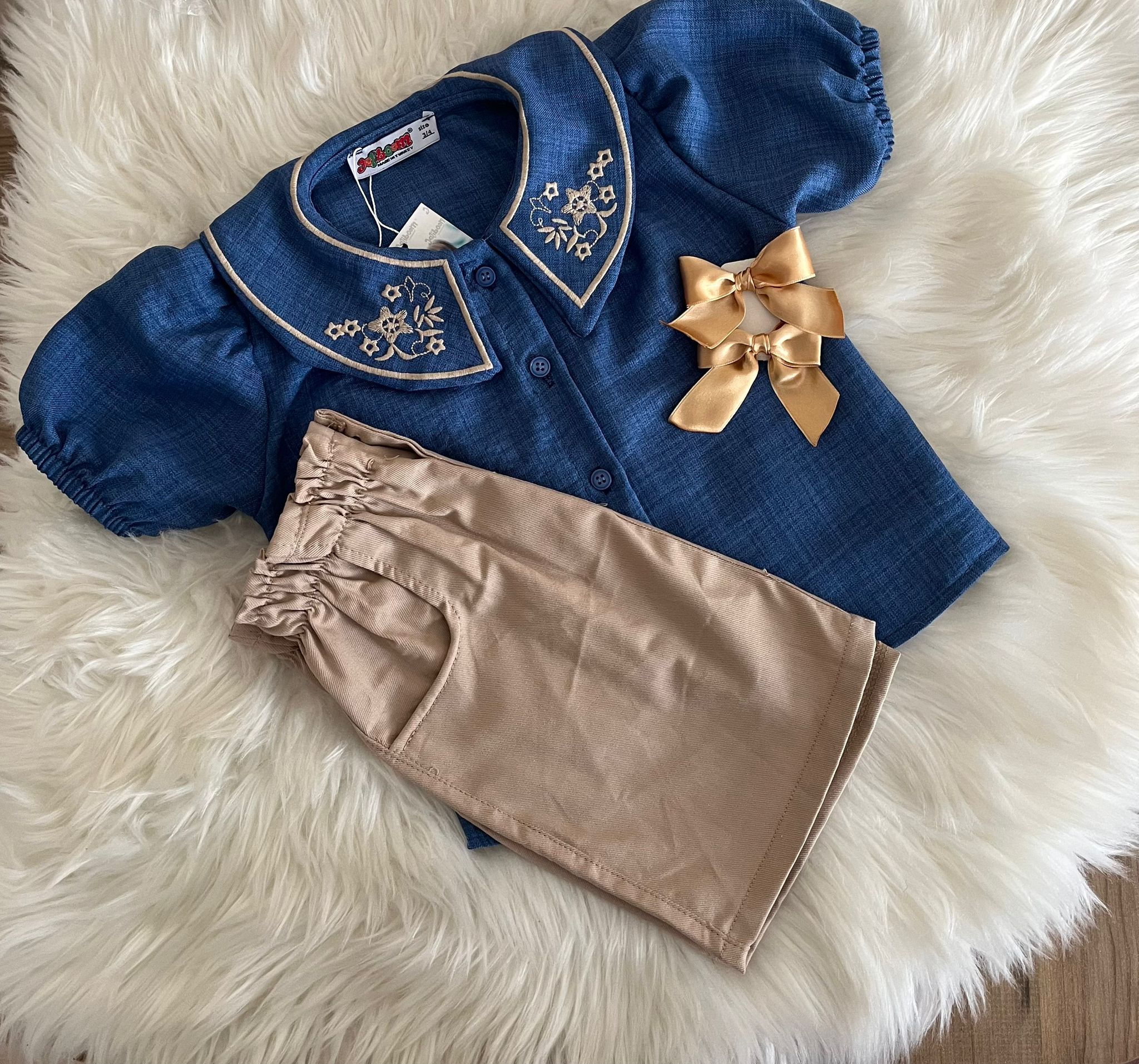 gömlek ve etek ile ikili takım