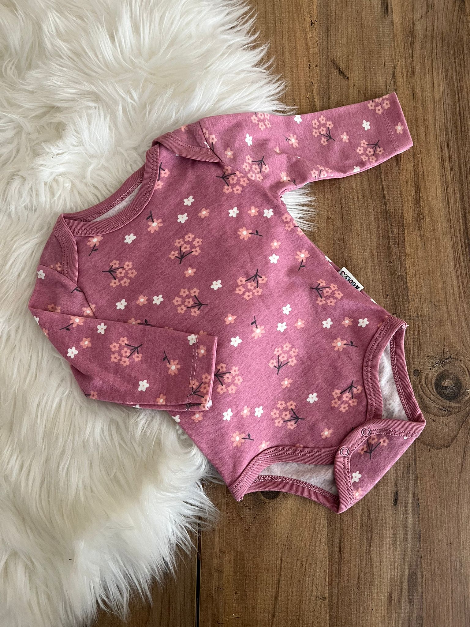 ÇİÇEKLİ KIZ BEBEK ZIBIN