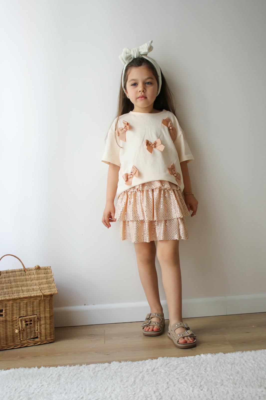 FİYONK DERTAYLİ ETEKLİ TAKIM