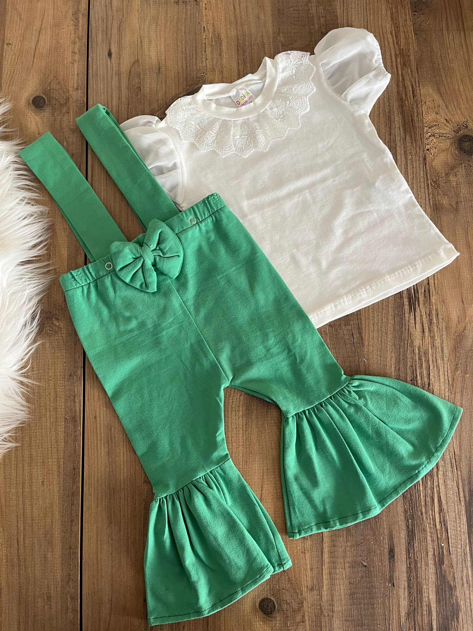 çimen yeşili slopet takım